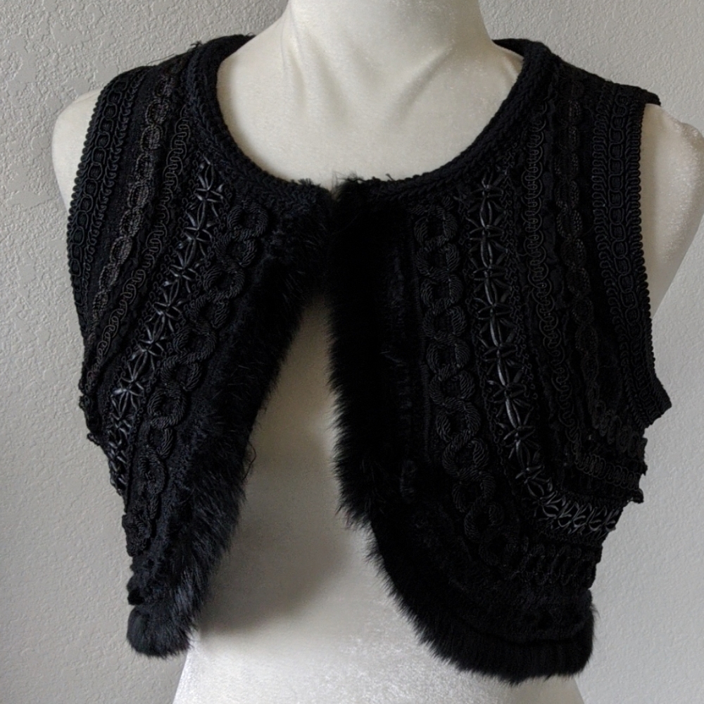 Cynthia Steffe faux fur/leather Cropped Vest